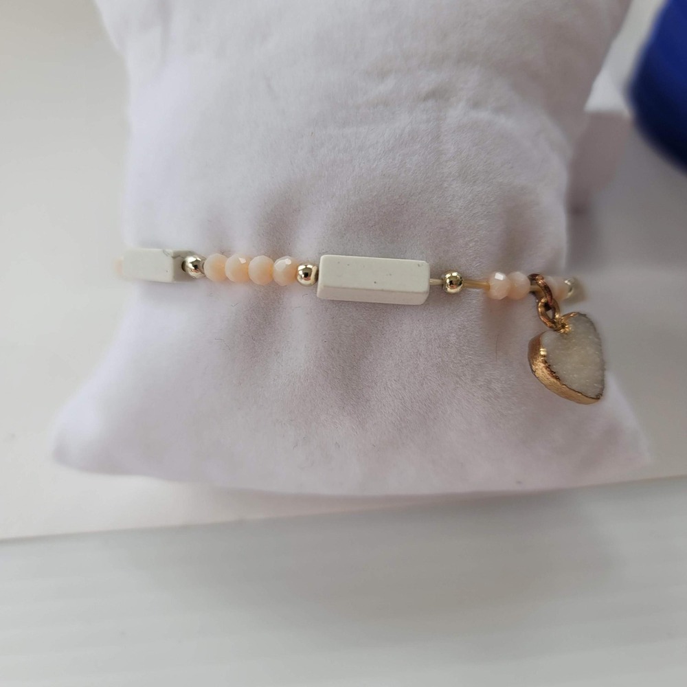 White Marble and‎ Peach Beaded Stretch Bracelet with Heart Druzy Charm